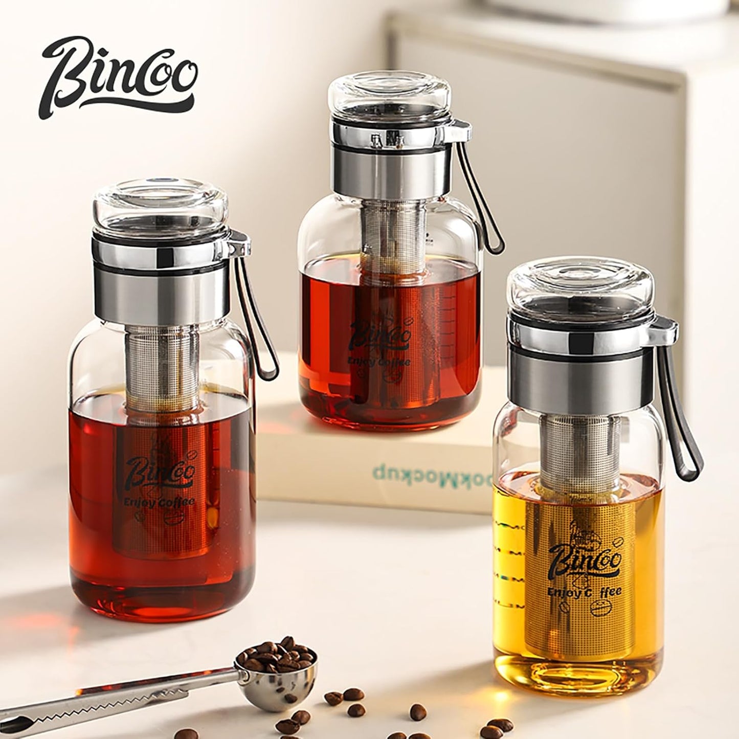 Glass Cold Brew Coffee Maker with Extended Fine Mesh Filter, Tea Infuser Bottle Iced Coffee Maker with Thick Borosilicate Glass (500ml/17oz)